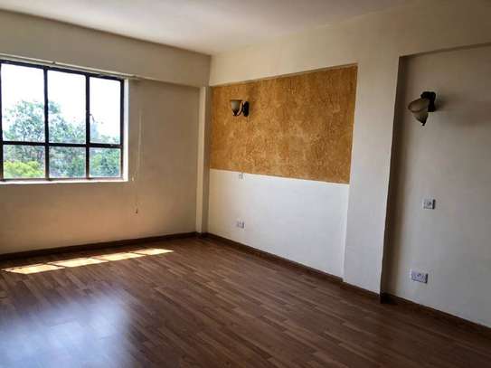 2 bedroom apartment for rent in Kilimani image 10