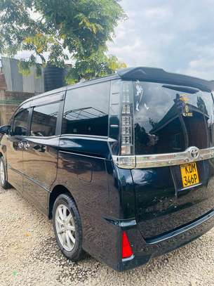 Toyota Voxy and Noah For Hire image 3