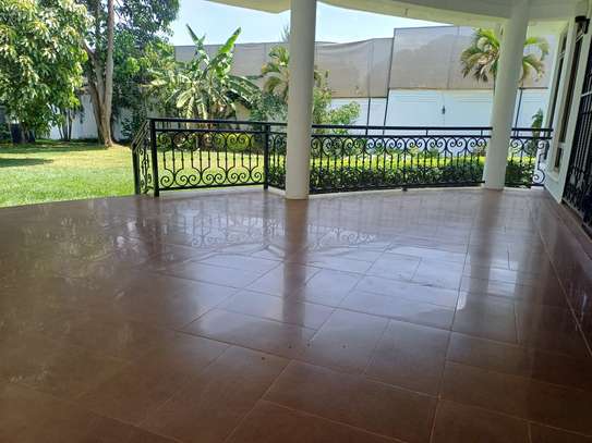 5 Bed House in Runda image 25