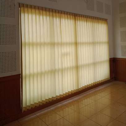 LIT COLORFUL OFFICE BLINDS image 7