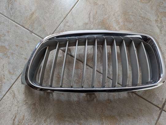 Front Kidney Grille Grill For 12-18 BMW F30 3 series 320i image 3