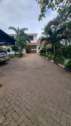 4 Bed House with En Suite at Nyali image 23