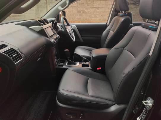 Toyota Prado Black 2016 diesel sunroof leather image 4
