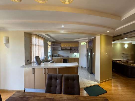Serviced 3 Bed Apartment with En Suite in Kilimani image 9