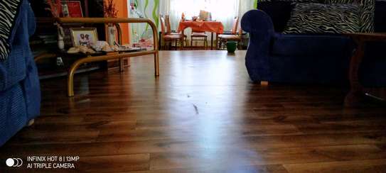Mkeka wa Mbao (Cushion vinyl flooring) | PigiaMe