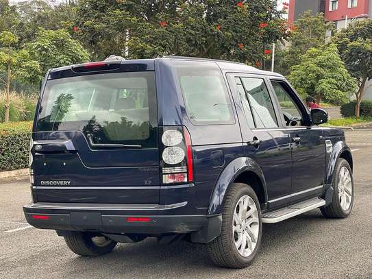 2016 Land Rover discovery 4HSE image 4