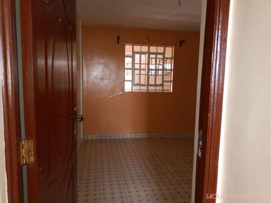 TWO BEDROOM MASTER ENSUITE FOR 21K KINOO NEAR UNDERPASS image 4