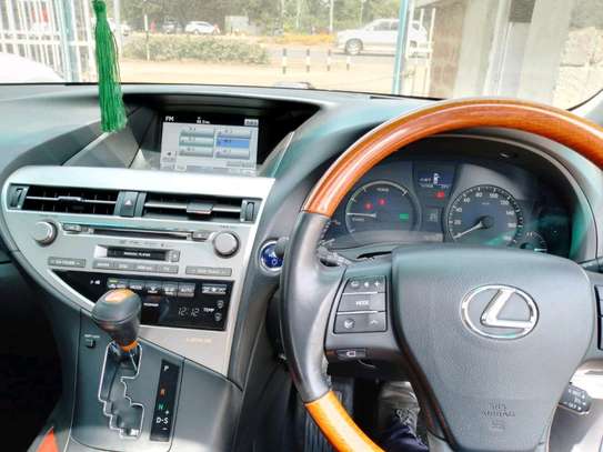 Lexus 2014 image 9