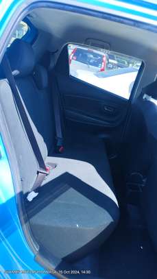 Toyota Vitz Blue 2wd 2018 image 5