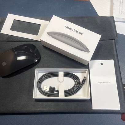 Apple Wireless Magic Mouse 2 Black MMMQ3AM/A image 4