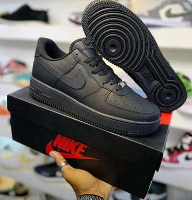 Quality Nike airforce one sneakers image 1