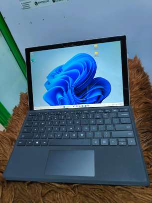 Microsoft Surface Pro 7. Core i5 image 3