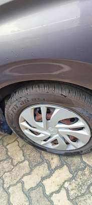 Honda Freed Non hybrid Grey 2018 image 8