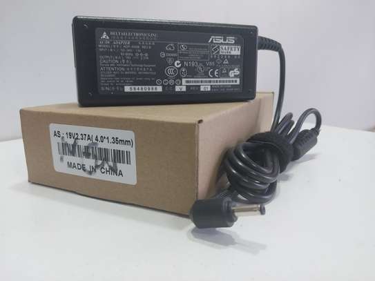 asus-19v-2-37a-charger-adapter image 2