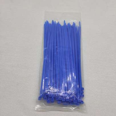 Blue Heavy cable Ties 3.6x200mm image 3