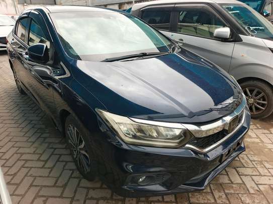 Honda Grace hybrid 2018 image 2
