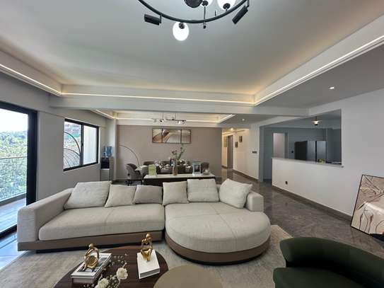 4 bedrooms + SQ For Sale in Kileleshwa, Nairobi image 2