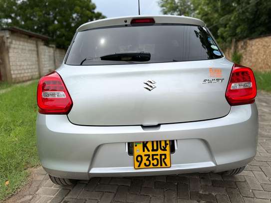 Suzuki swift image 2