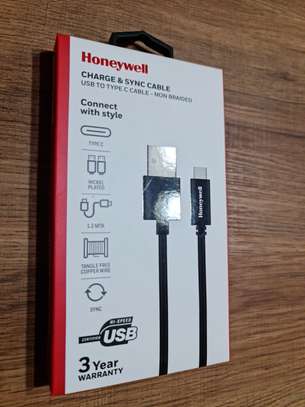 Honeywell USB 2.0 to Type C Cable image 2
