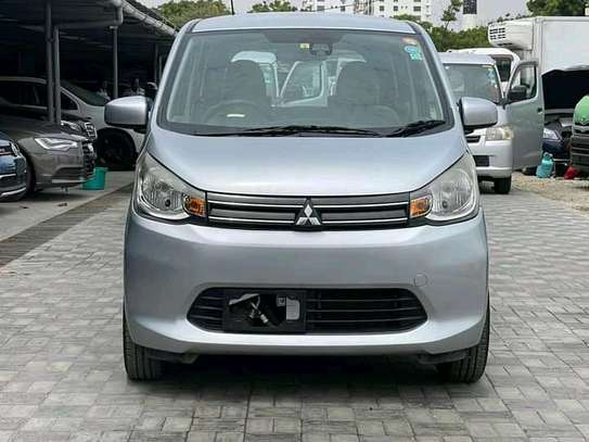Mitsubishi ek wagon image 3