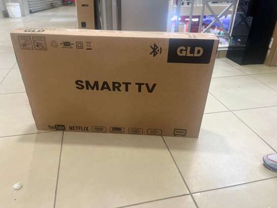 GLD 43 INCHES SMART ANDROID TV image 2
