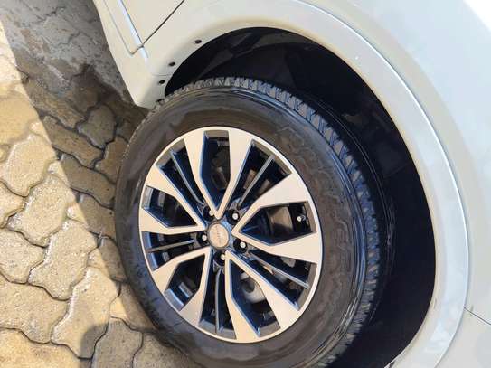 Nissan X-trail hybrid Autech premium 2017 white image 6