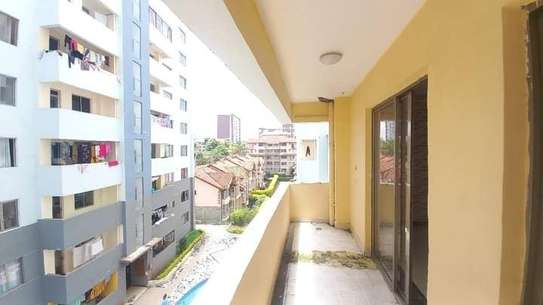 1 Bed Apartment with Swimming Pool in Kileleshwa image 6