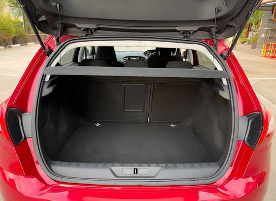 Peugeot 308 Allure in New condition for sale,rarely used. image 6