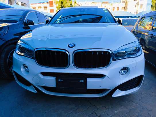 BMW X6 Petrol AWD White 2017 image 1