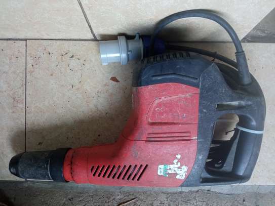 Hilti TE 500-AVR Demolition Hammer (Jackhammer) image 3