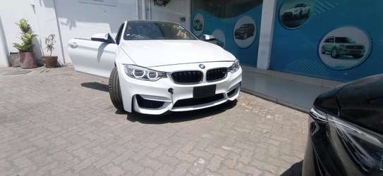BMW M4 image 5