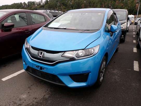 Honda fit hybrid image 7