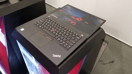 lenovo ThinkPad x390 core i7 image 8
