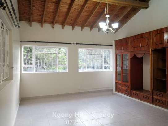 5 Bed Townhouse with En Suite in Ngong image 14
