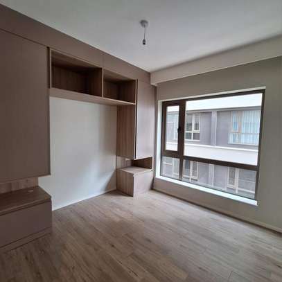 2 Bed Apartment with En Suite at Red Hill image 10