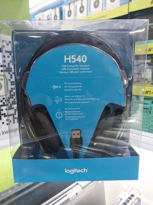 Logitech H540 USB Computer Headset with Noise-Canceling Mic image 2