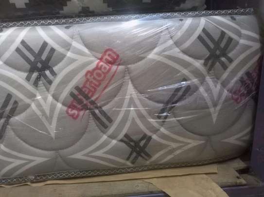 Thick mattress HD 10inch 5x6 quilted we deliver today image 2