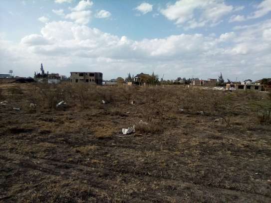 1/4-Acre Plots For Sale in Katani image 3