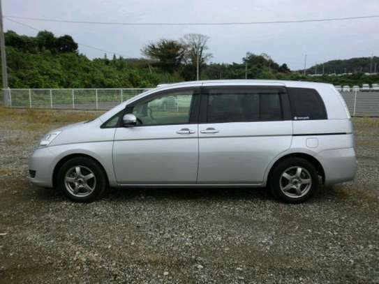 TOYOTA ISIS (MKOPO/HIRE PURCHASE ACCEPTED) image 3