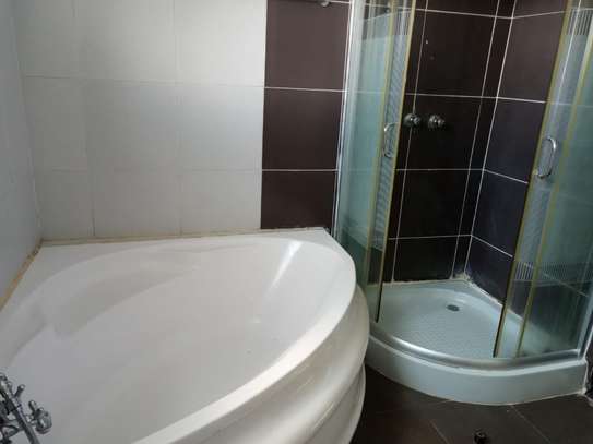2 Bed Apartment with En Suite in Waiyaki Way image 8