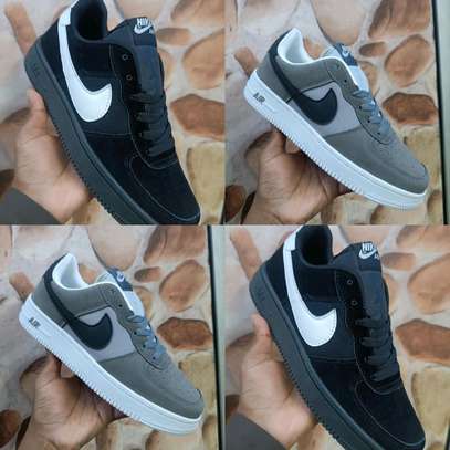 Nike suede image 3