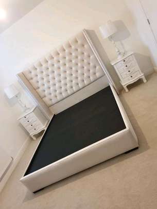 6*6 tufted modern bed design image 1