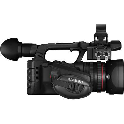 Canon XF605 UHD 4K HDR Pro Camcorder image 1