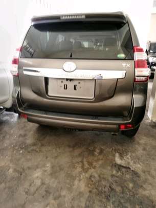 Toyota land cruiser Prado diesel brown image 10