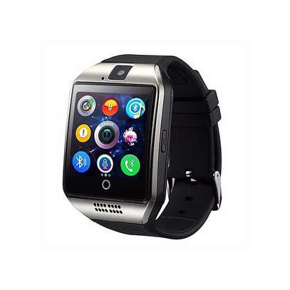 Q18 Smart Watch Phone With Sim Slot Black in Nairobi CBD Luthuli Avenue PigiaMe