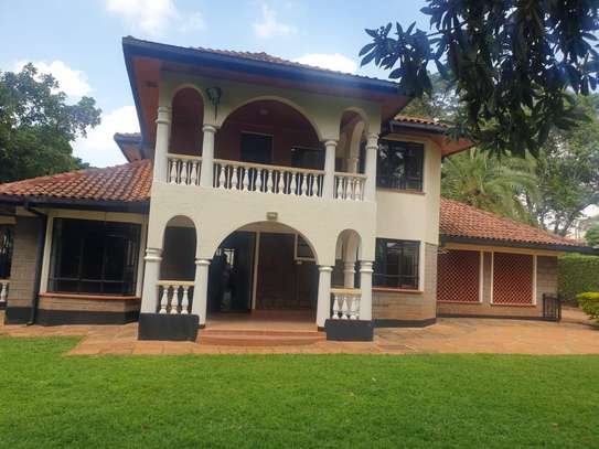 4 Bed House with En Suite at Nyari image 5