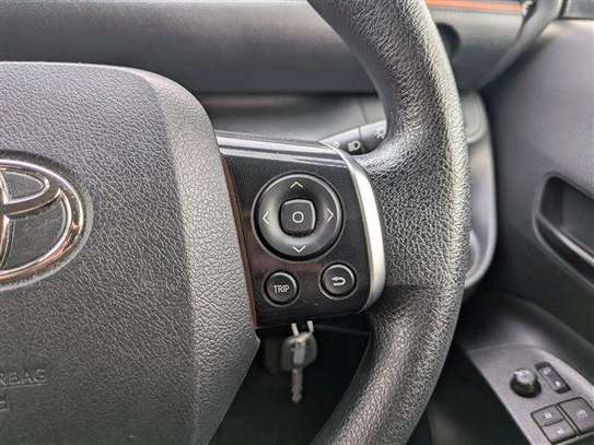 Toyota sienta normal 2018model image 8