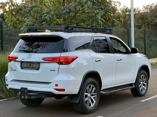 2017 Toyota Fortuner in Nairobi image 6