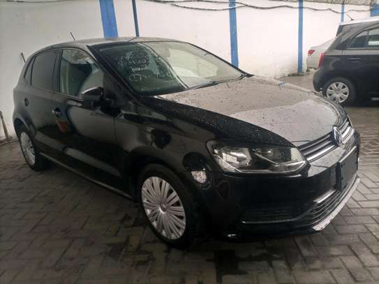 Volkswagen polo image 3