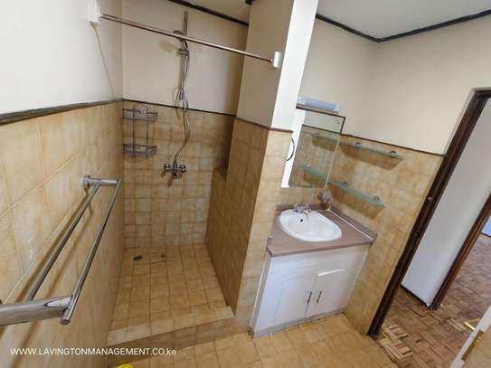 3 Bed Townhouse with En Suite at Kileleshwa image 1